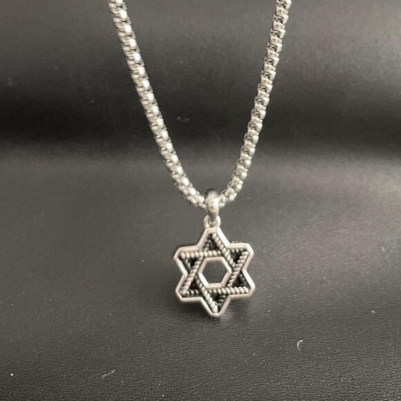 AMAZING CABLE STAR OF DAVID AMULET IN S 925 STERLING SILVER - Picture 2 of 9